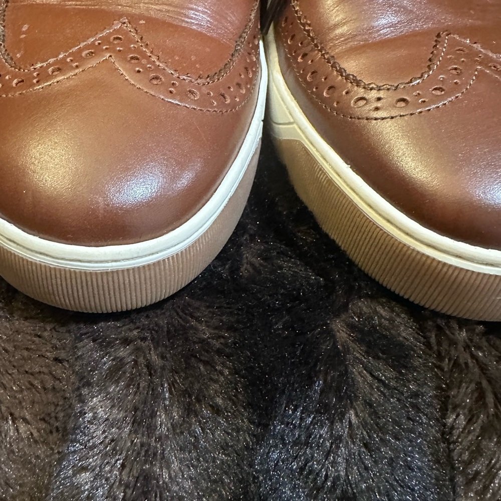 Johnst &Murphy 1850 Allister Brown Wingtips - Picture 5 of 6